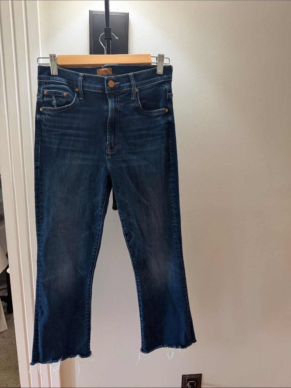 MOTHER jeans Insider crop step fray size 27